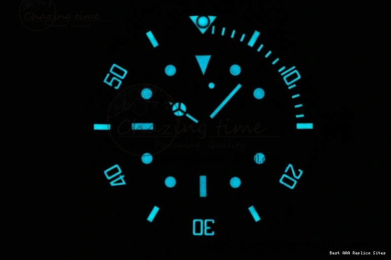 Good Copy Rolex Watches DIW Black Edition Carbon Black Strap AllSeason Nylon VSF 1:1 White VS Dial Best 2165 on Submariner 0121